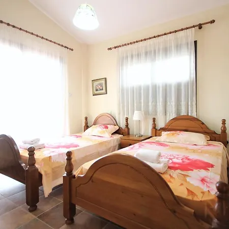Villa By The Sea Agia Napa